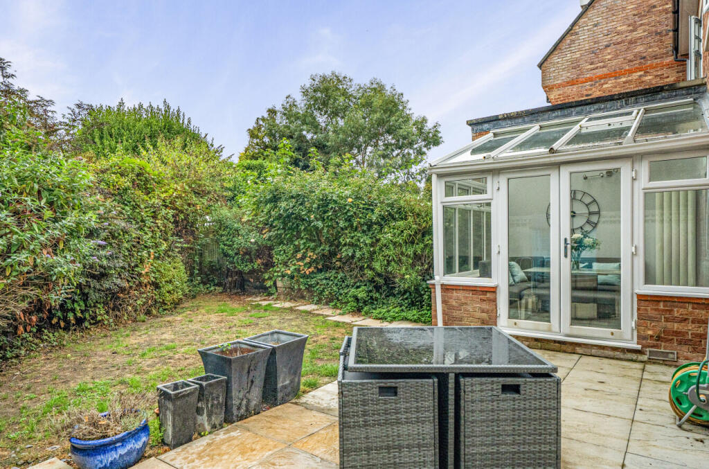 House in Reading - More
