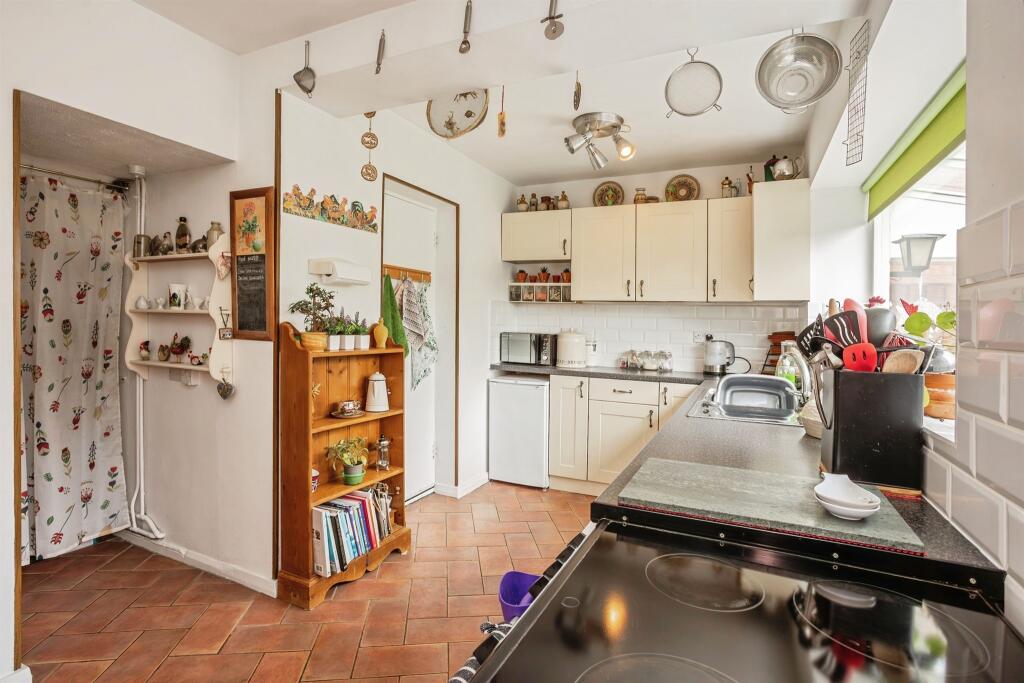 House in Rushcliffe, Tollerton - View 5