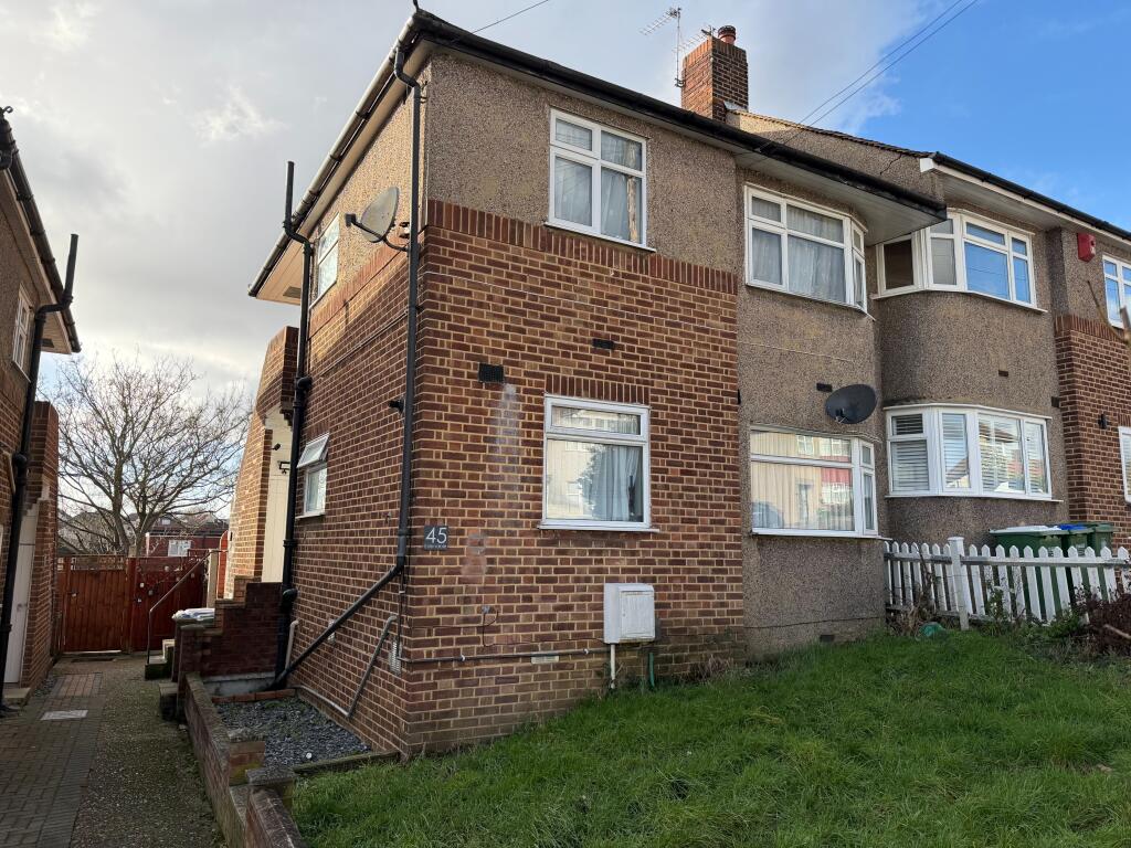 Main image of property: Edendale Road, Bexleyheath, DA7