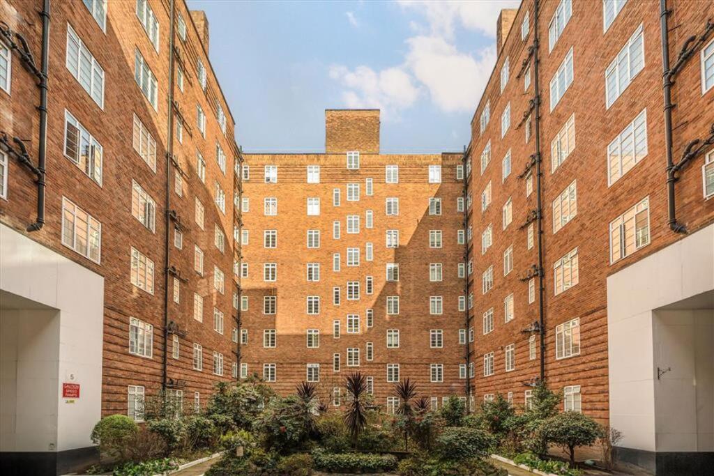 Main image of property: Hammersmith Road, Hammersmith