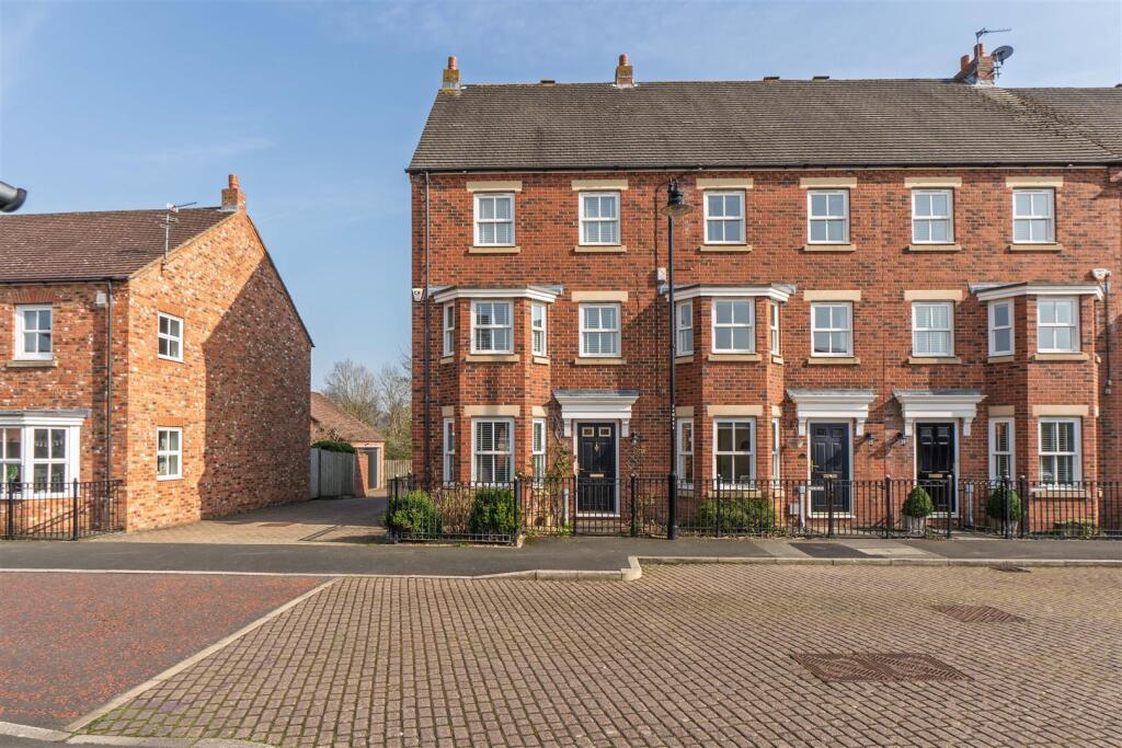 Main image of property: Warkworth Woods, Newcastle Upon Tyne