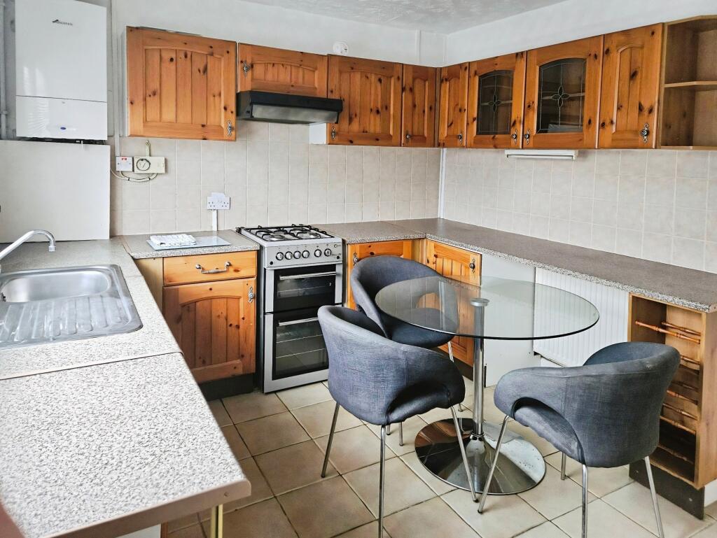 Nellan Crescent, Smallthorne, Stoke-on-trent, ST6 photo 3
