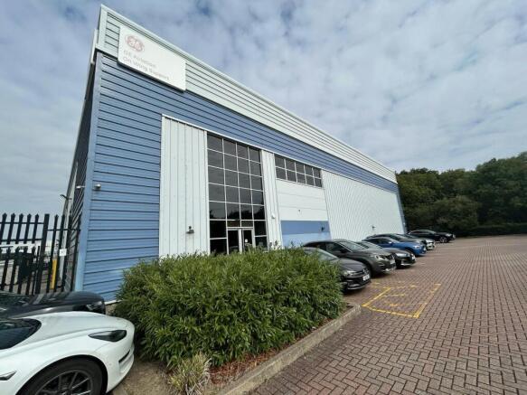 5&6 Heathrow South Cargo Centre, Girling Way