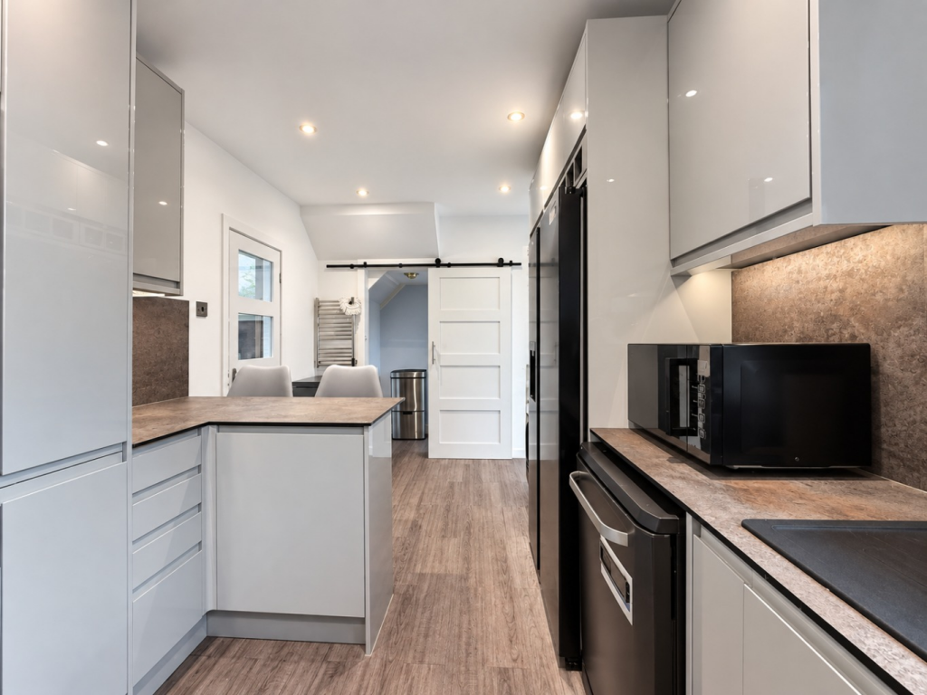House in Sefton, Birkdale - More