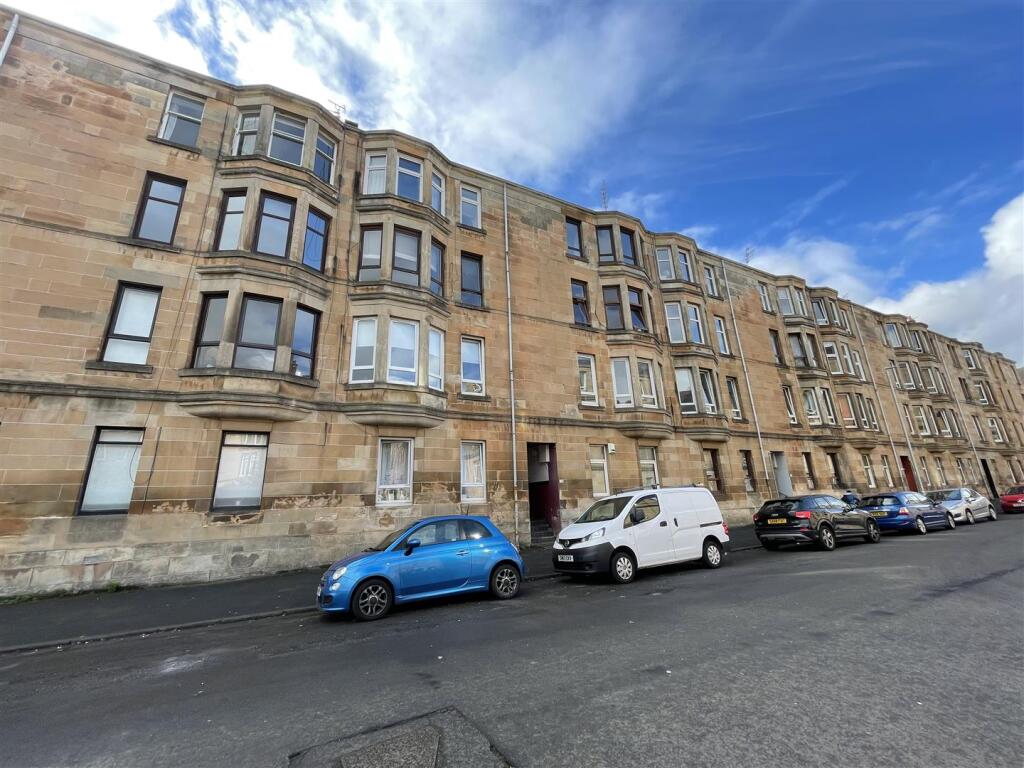 Main image of property: 75, Prince Edward Street Queens Park, Glasgow, G42 8LX