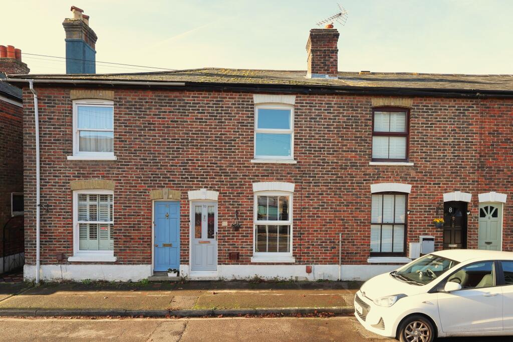 Main image of property: Lymbourn Road, Havant