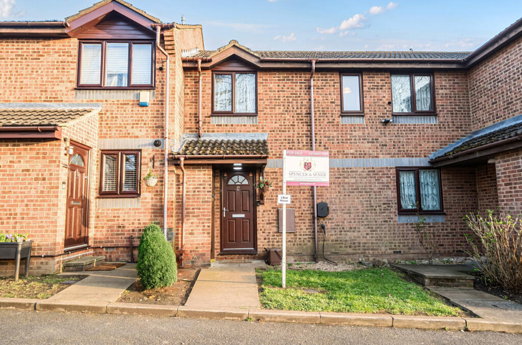 Main image of property: Pendall Close, Barnet, EN4