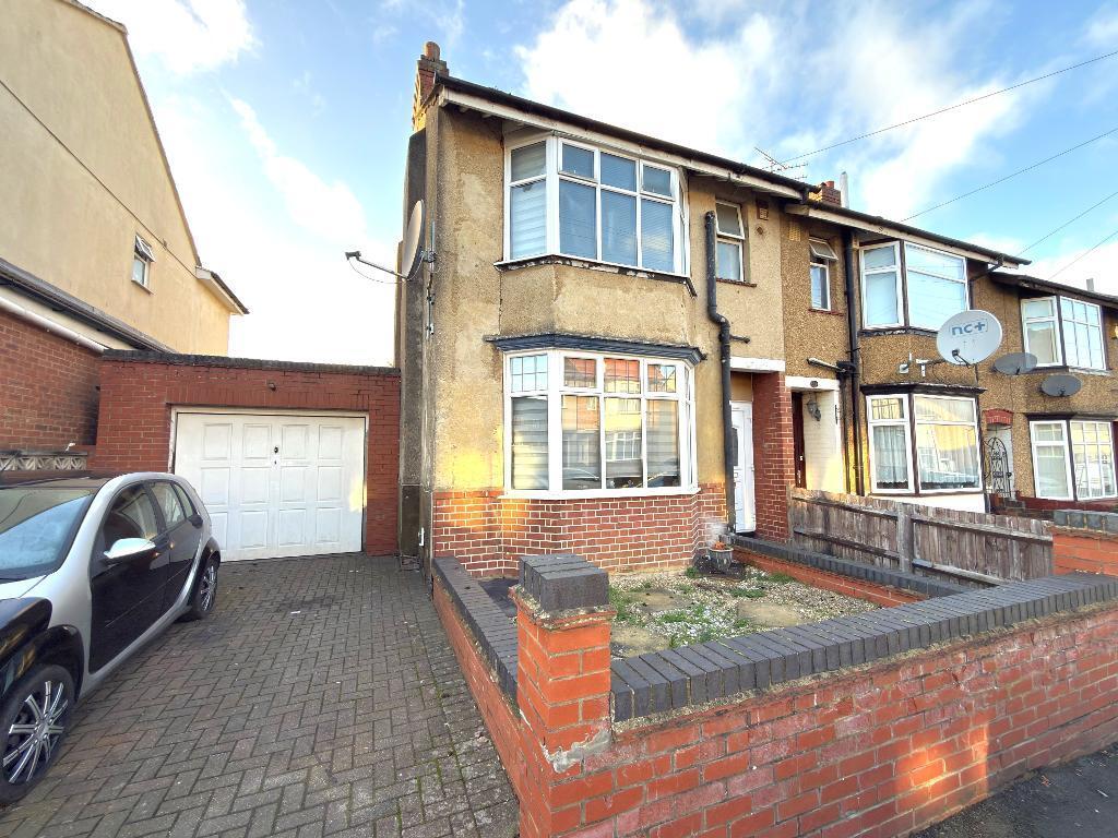 Main image of property: St Winefred's Avenue, Saints Area, Luton, Bedfordshire, LU3 1QT