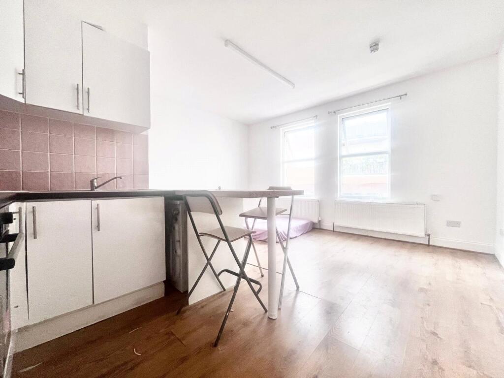 Main image of property: Hanworth Road, Hounslow, TW3