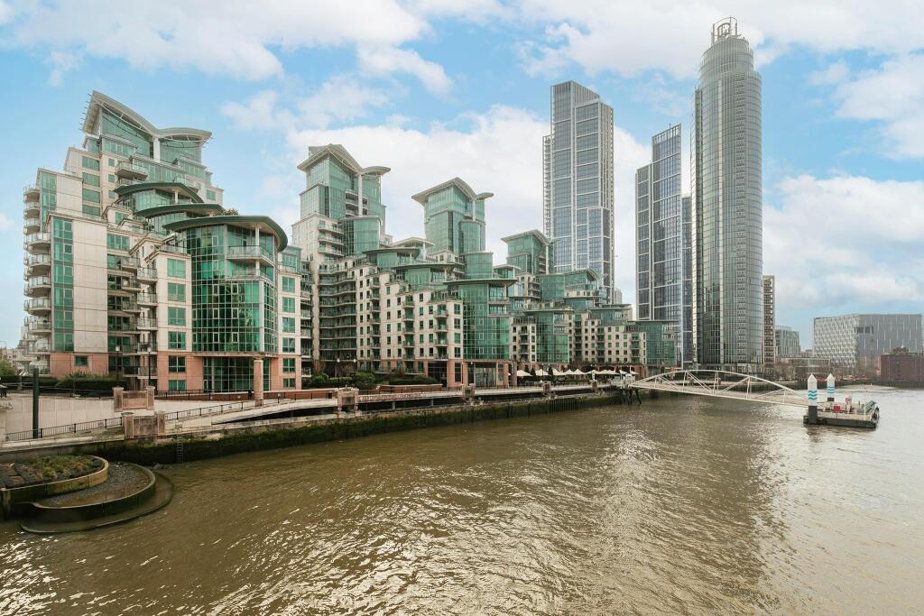 2A St George's Wharf -4.jpg