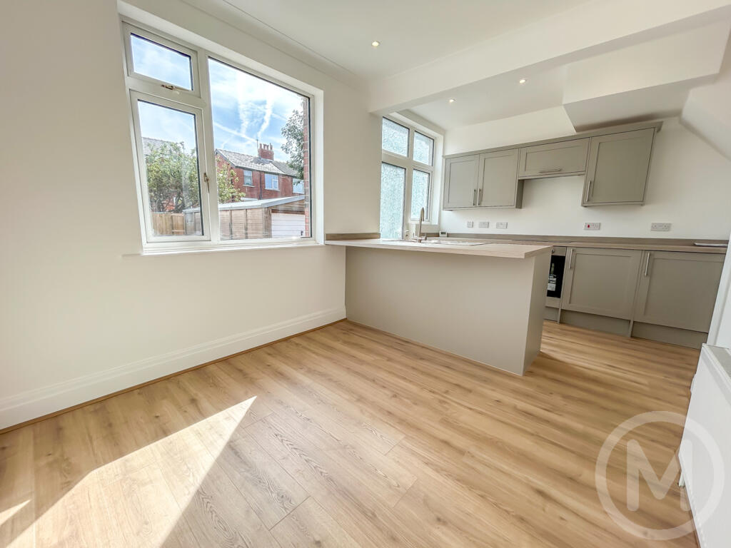 House in Blackpool, Layton - View 4