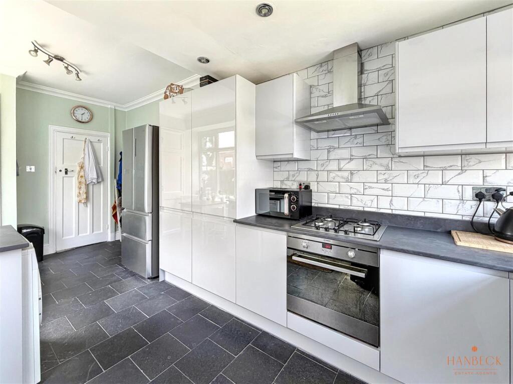 Maybury Road, Hull - Mehr