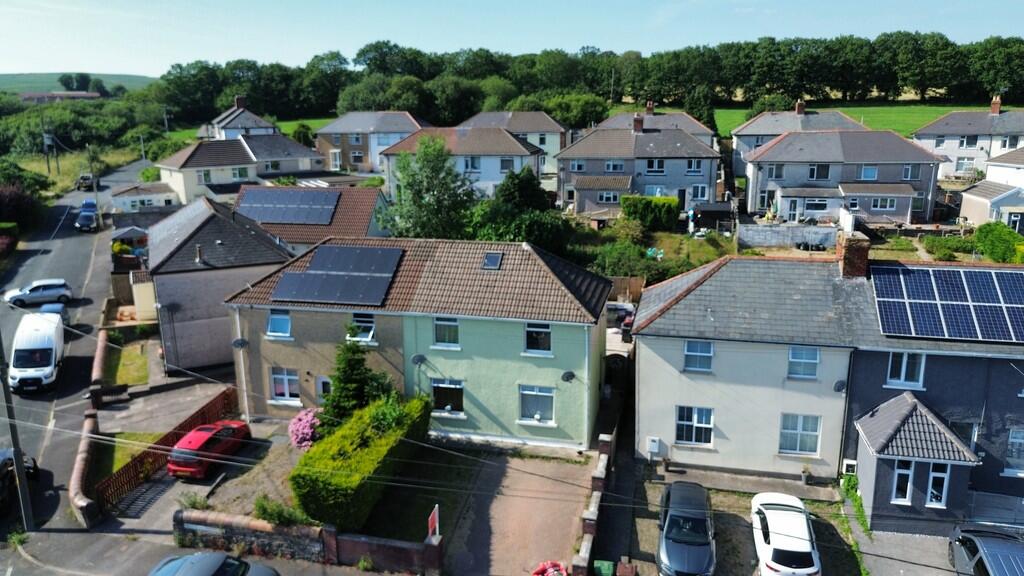 Main image of property: Brynhyfryd Terrace, Penpedairheol