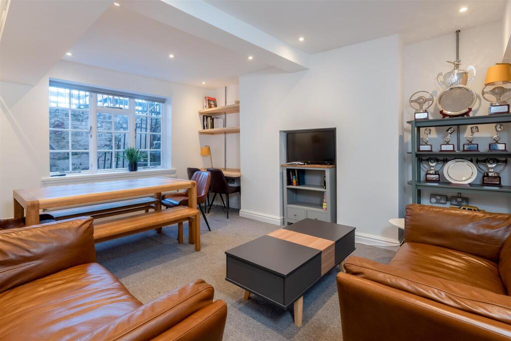 Additional image 15 of Church Street, Alcester B49 5AJ