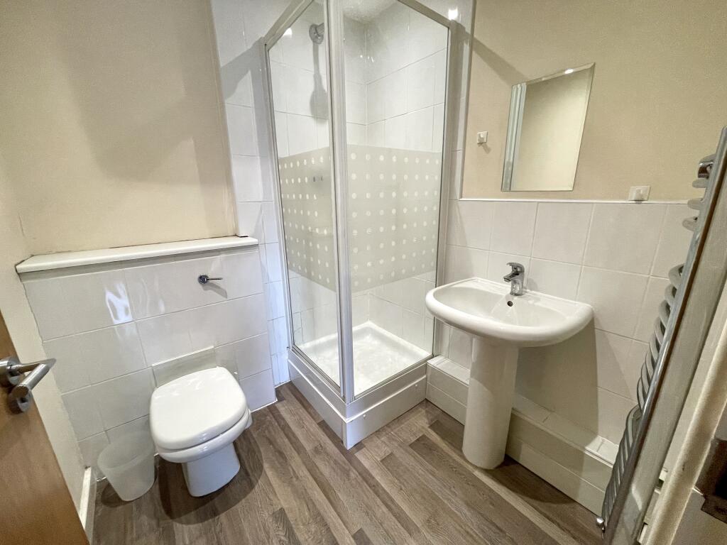 Apartment in Coventry, Hillfields - More