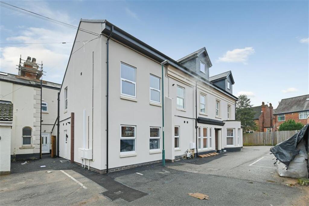 Main image of property: Third Avenue, NG7
