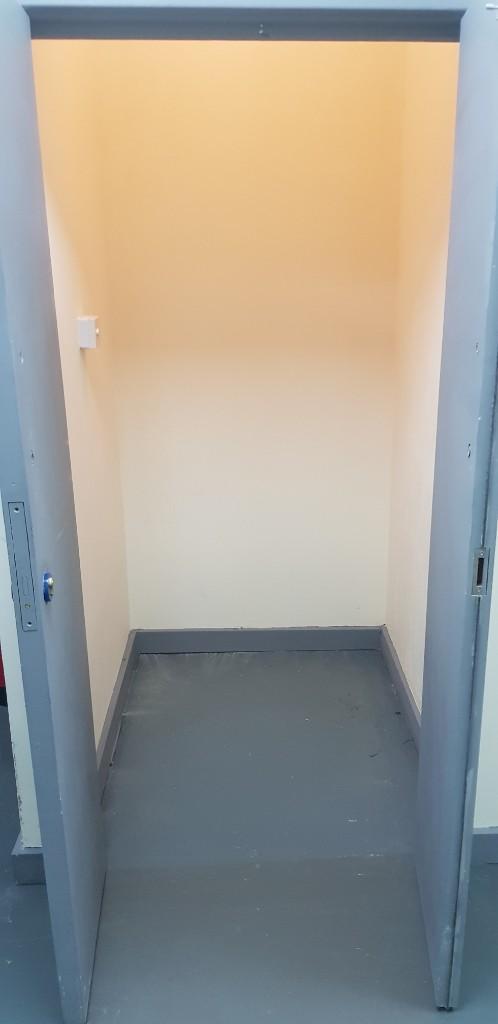 Interior 04