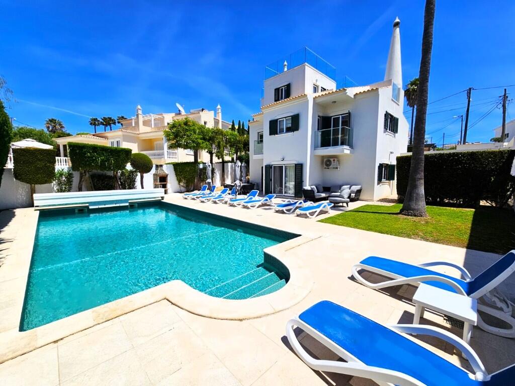 Main image of property: Carvoeiro, Algarve
