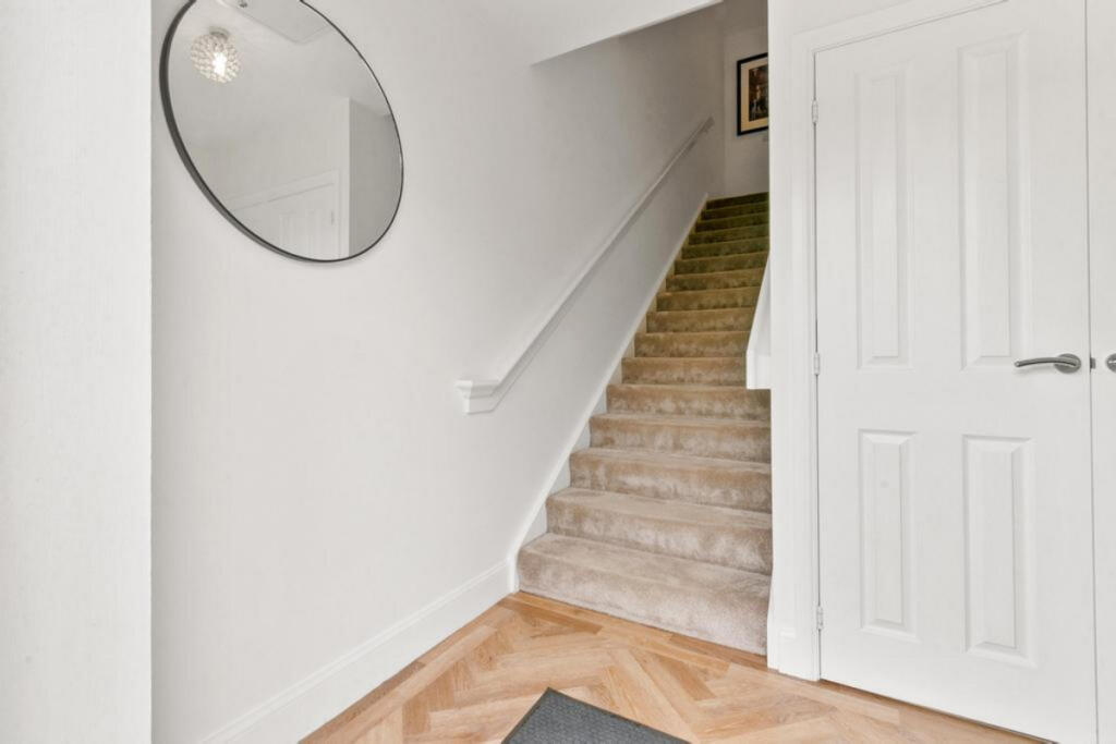 Apartment in Barrhead, Springhill - View 3