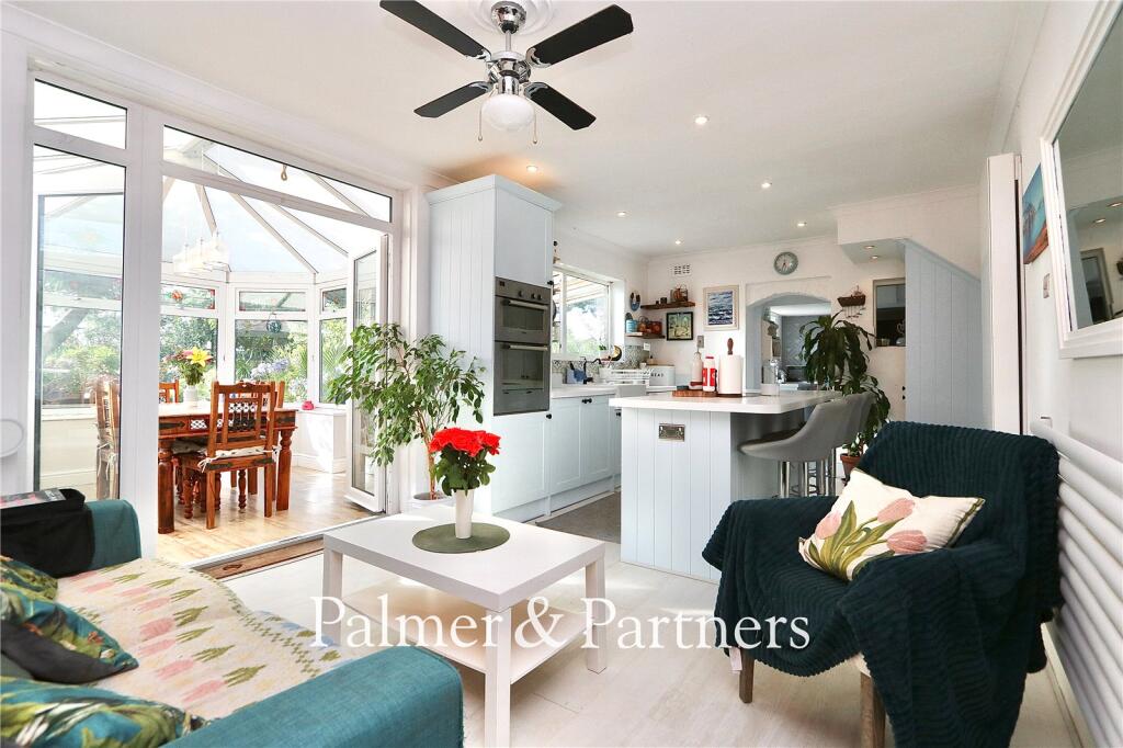 Childers Close, Shotley Gate, Ipswich, Suffolk, IP9 photo 4