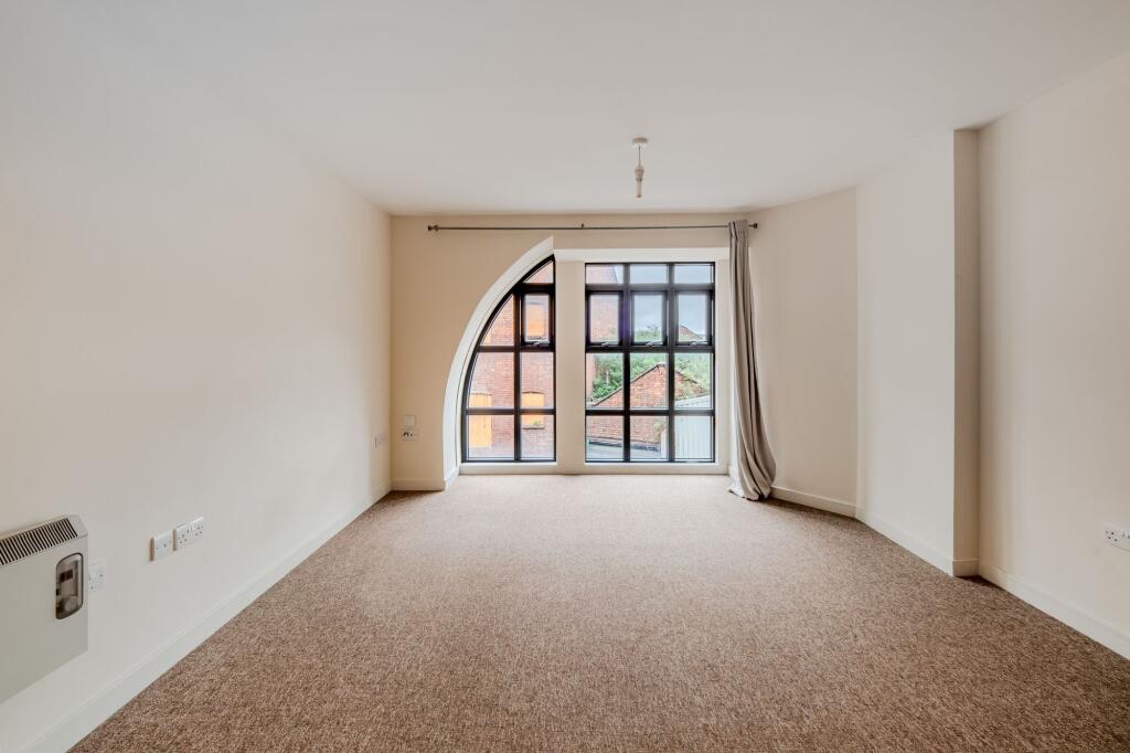Apartment in Bristol - View 5
