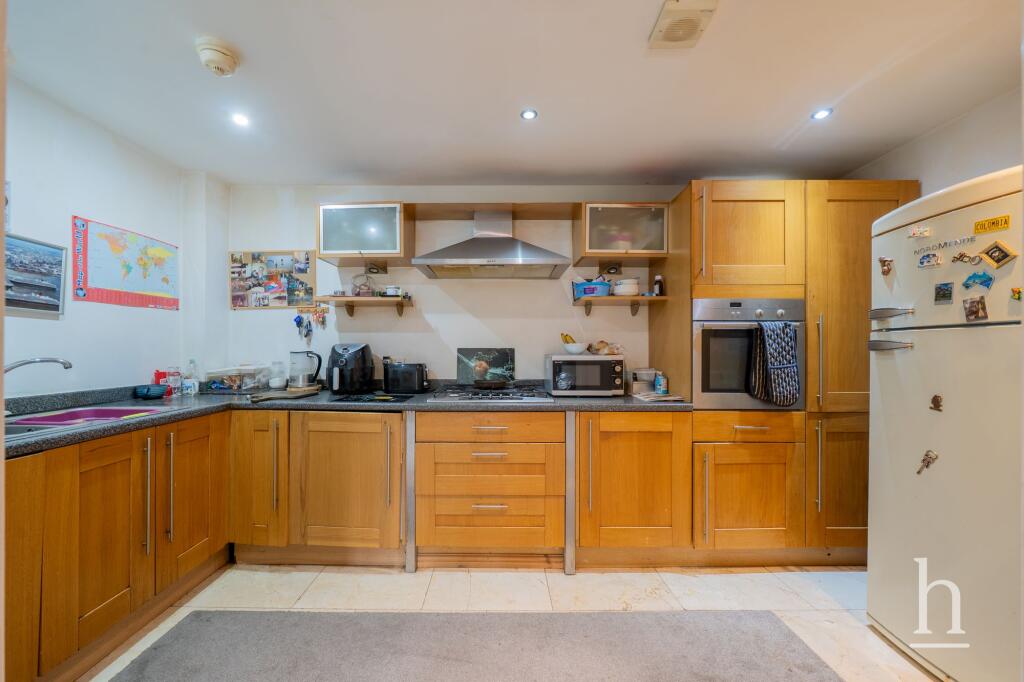 Apartment in Oxton, Claughton - View 3