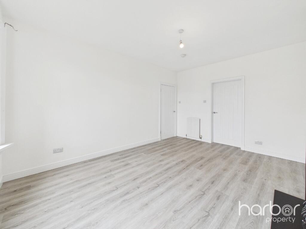 Apartment in Glasgow, Budhill - View 3