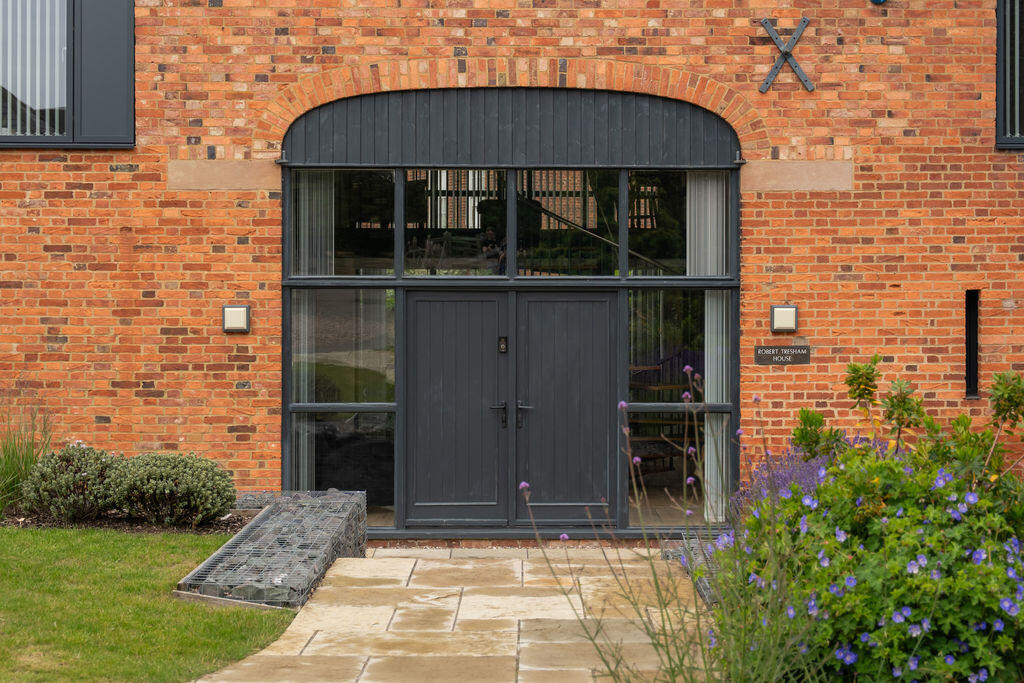 House in Leicester, Clipston - View 5