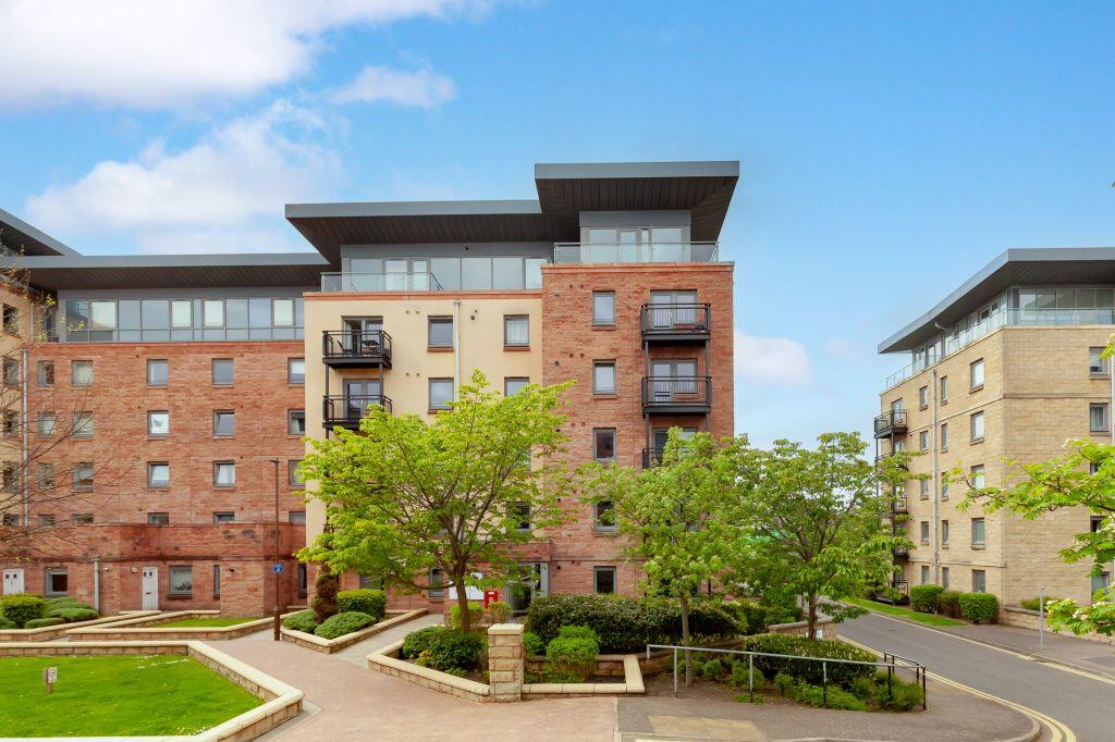 Main image of property: Flat 26, 18, Slateford Gait, Edinburgh, EH11 1GU