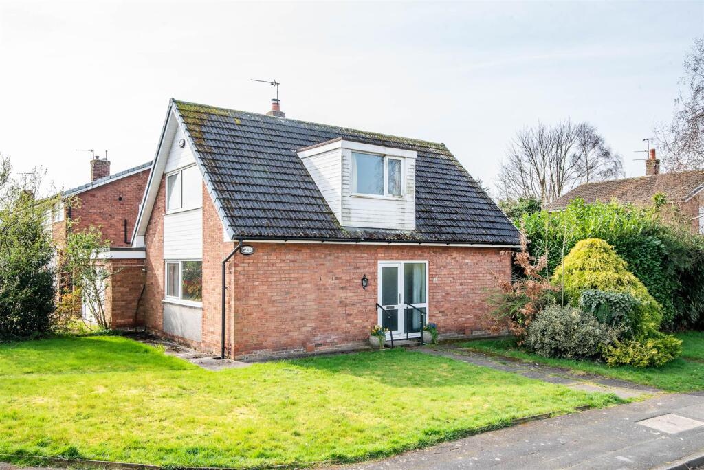Main image of property: Franklands, Longton, Preston