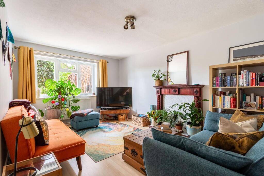 House in Brighton, Whitehawk - View 5