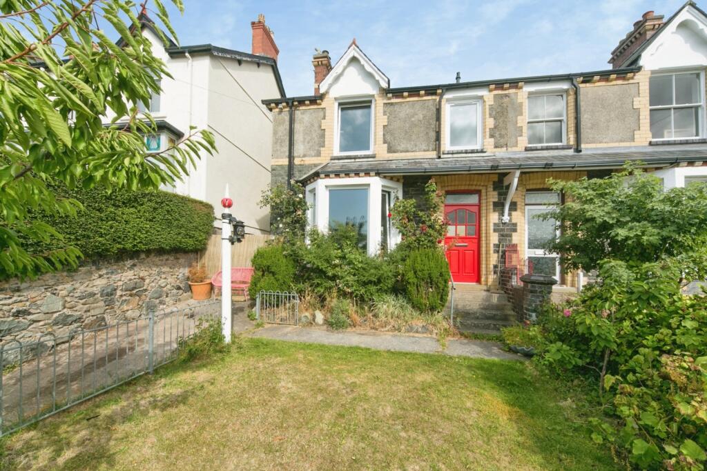 Main image of property: Fron Crescent, Llanfairfechan, Conwy, LL33