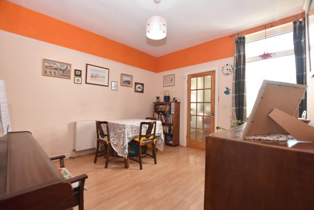 New Hall Road, Brampton, Chesterfield, S40 1HE photo 4