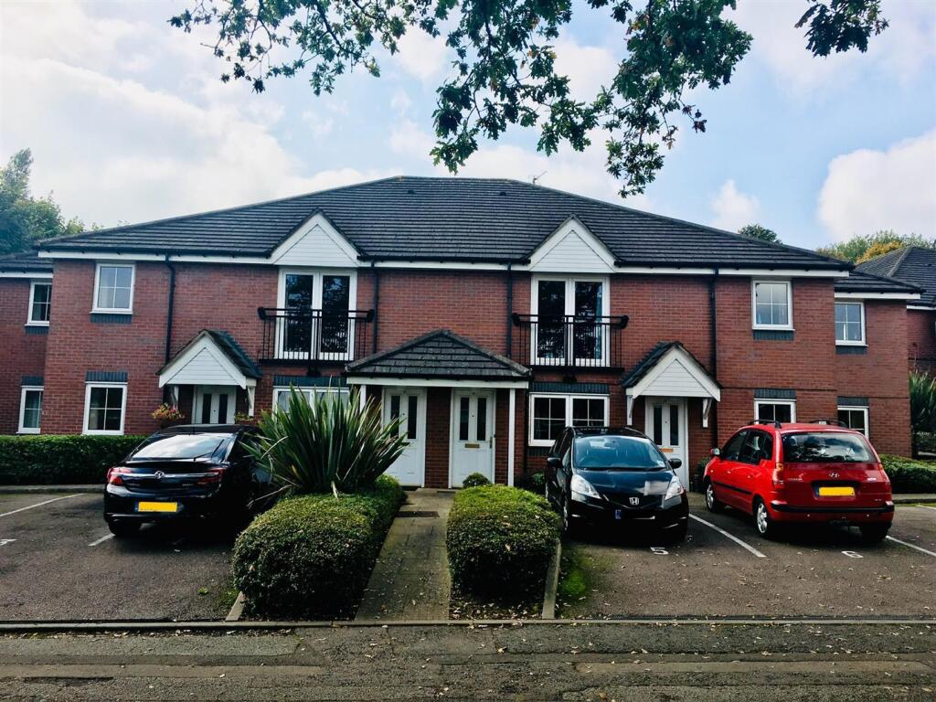 Main image of property: 454 Quinton Road West, Quinton