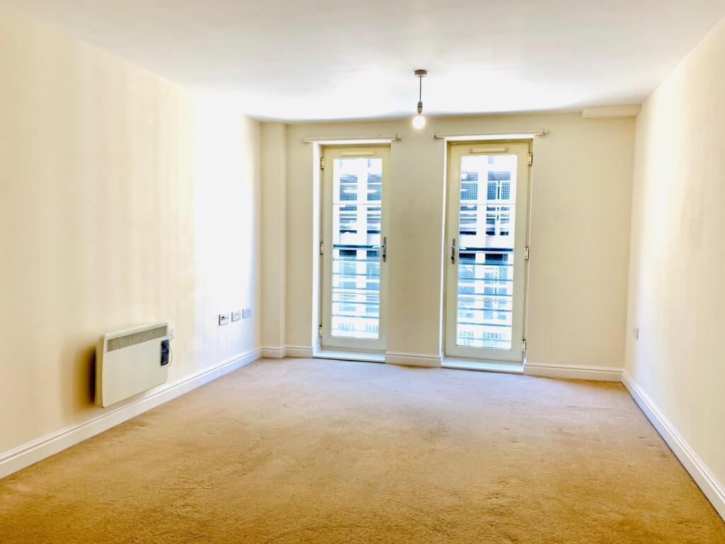 Apartment in Lincoln, Lincolnshire - View 3