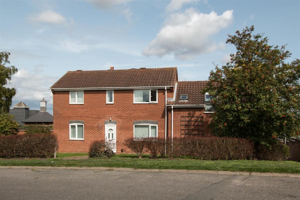 Main image of property: Packington Hill, Kegworth