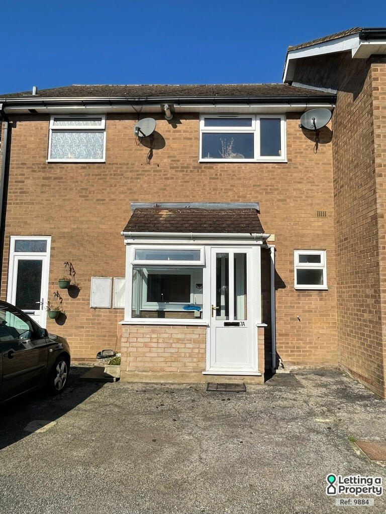 Main image of property: Perry Orchard, Upton St. Leonards, Gloucester, Gloucestershire, GL4 8EH