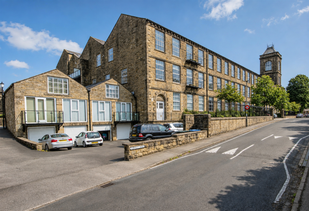 Main image of property: Carleton Mill, Carleton