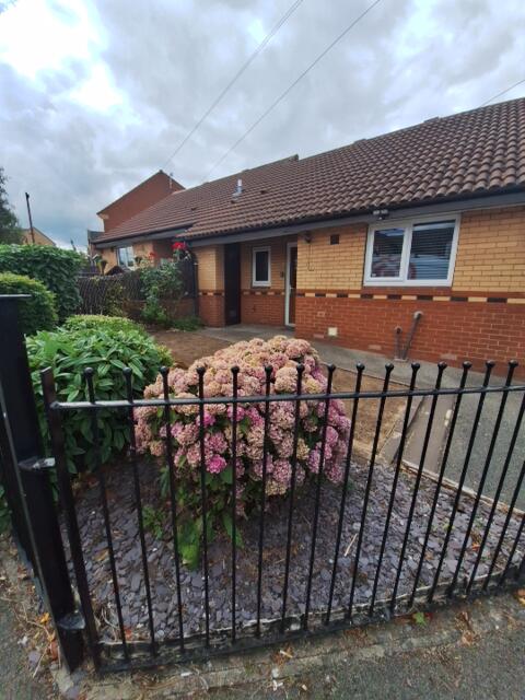 Main image of property: 69 Fretson Road, Sheffield, S2 1PA
