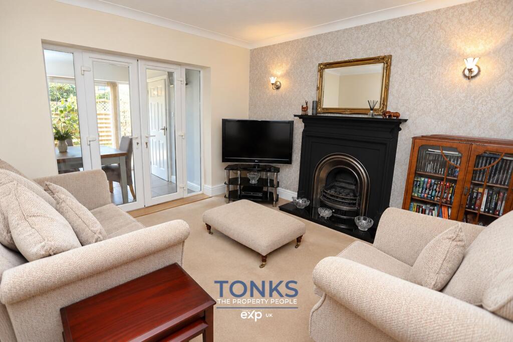 House in Dudley - More