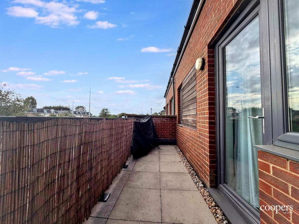Property photo 8