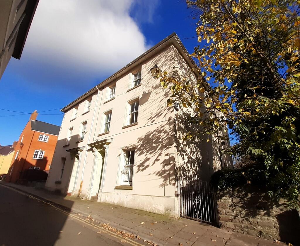 Main image of property: Lion Street, Brecon, Powys.