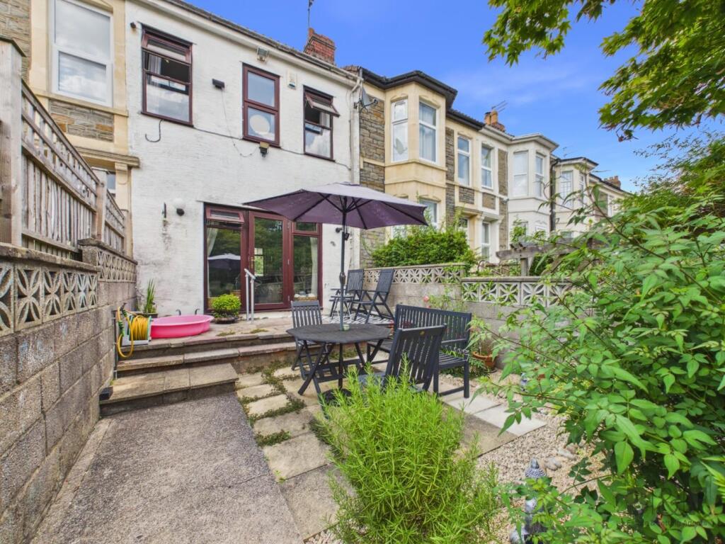 Main image of property: Southernhay, Staple Hill, Bristol