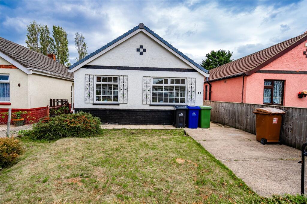 Eastfield Avenue, Grimsby, DN33 photo 2