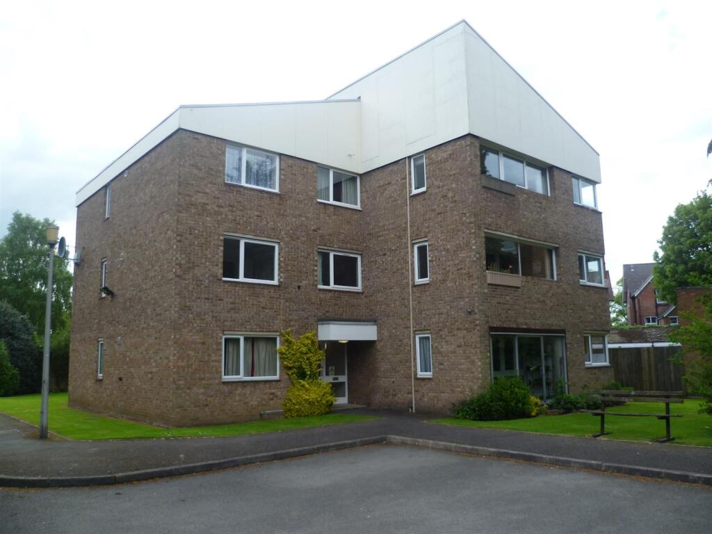 Main image of property: Victoria Gardens, Stoneygate