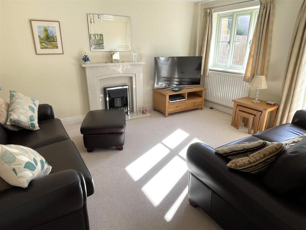 3, Stanway Green, Bourton-On-The-Water, Cheltenham photo 3