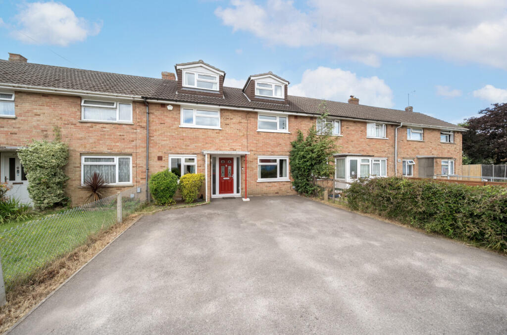 5-bed house on Longfield Avenue, Fareham, Hampshire, PO14, £350,000