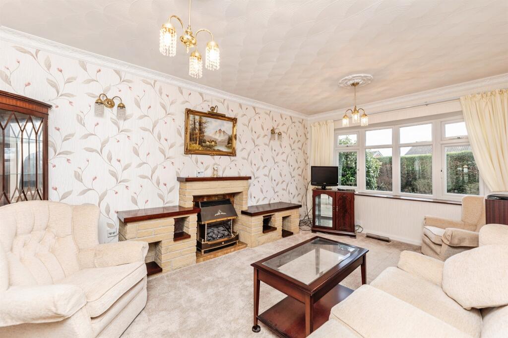 Ringwood Way, Hemsworth, Pontefract photo 4