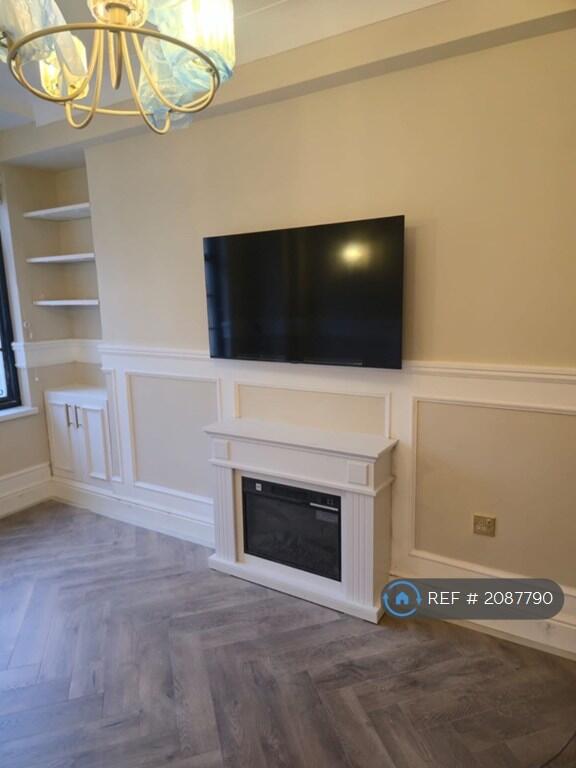 Apartment in London - View 3