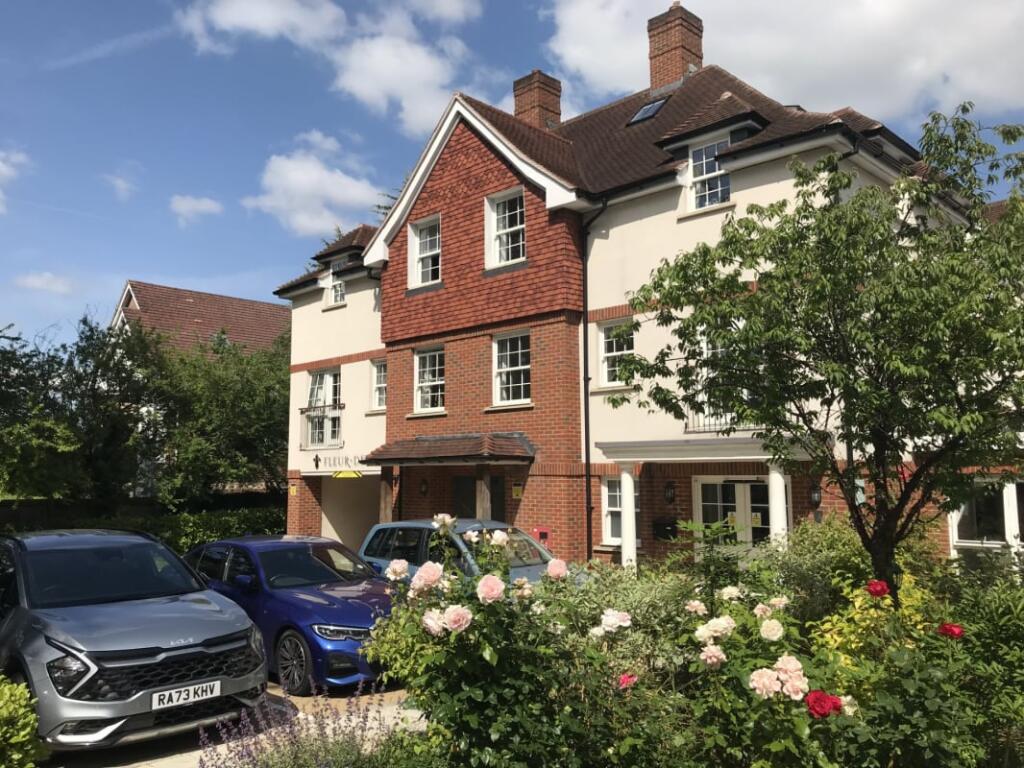 Main image of property: Fleur De Lis, Wokingham, RG40